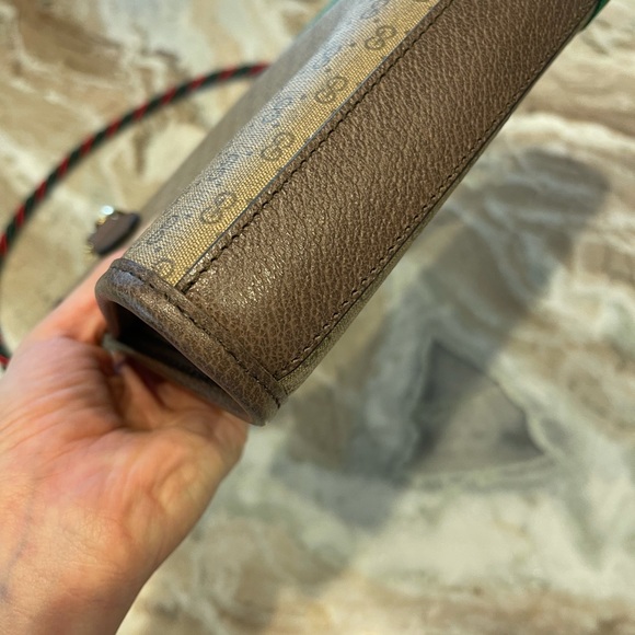 GUCCI Vintage GG Supreme Monogram Web Medium Rajah - Picture 5 of 7